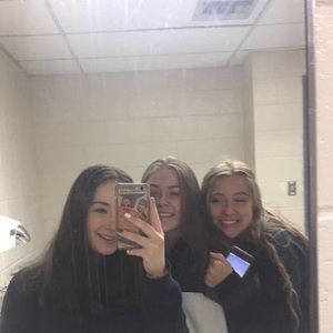 Meet your Posher, Emma